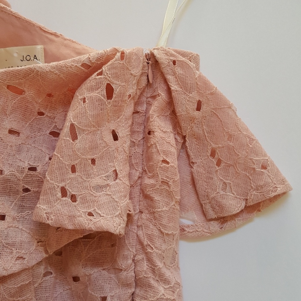 NWT J.O.A. Blush Pink Lace One-shoulder Top S - Picture 5 of 8